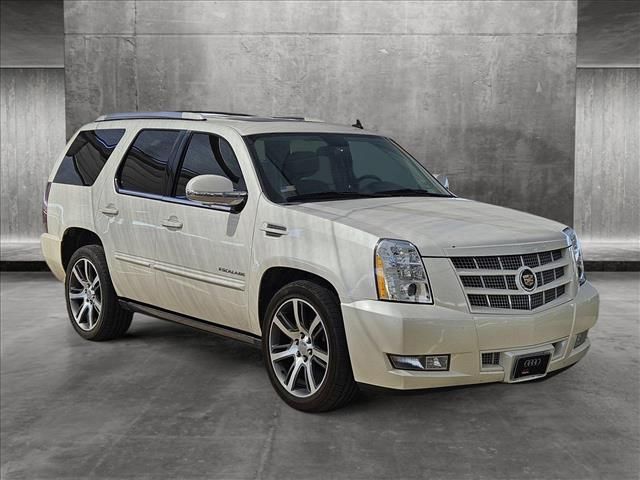 2013 Cadillac Escalade Premium