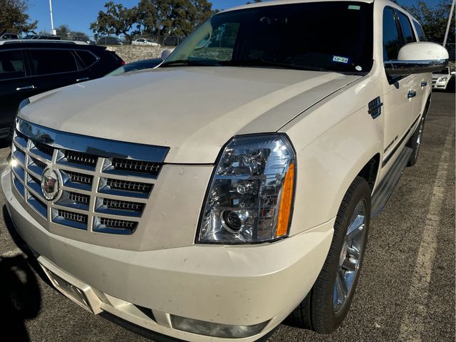 2013 Cadillac Escalade ESV Luxury