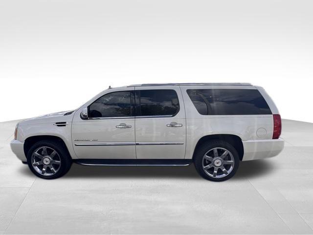 2013 Cadillac Escalade ESV Luxury