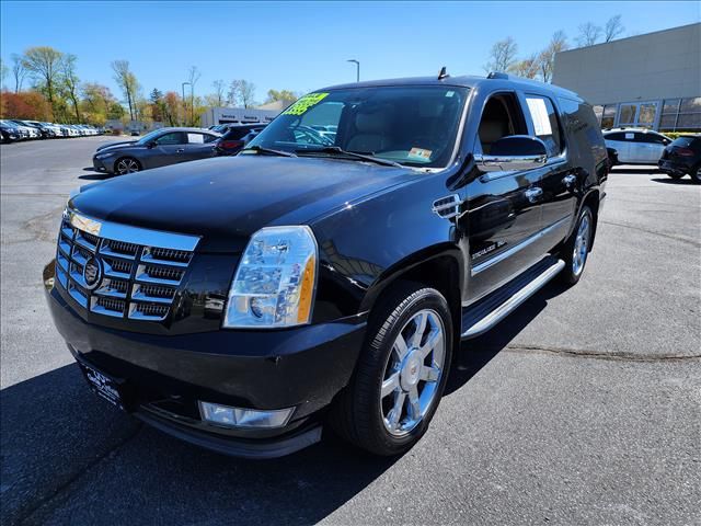 2013 Cadillac Escalade ESV Luxury