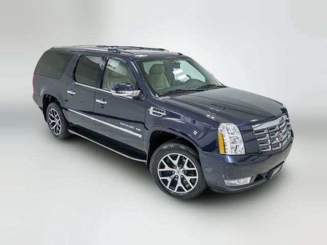 2013 Cadillac Escalade ESV Luxury