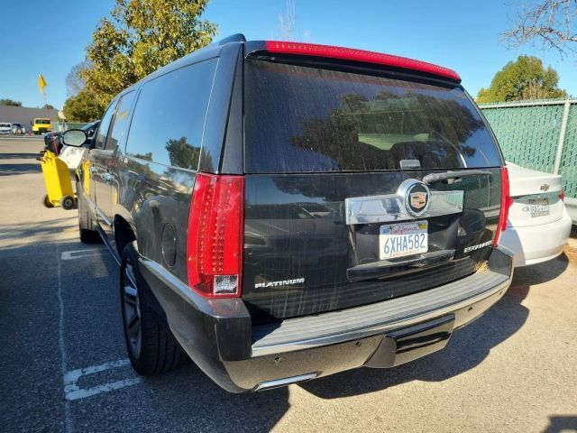 2013 Cadillac Escalade ESV Platinum Edition