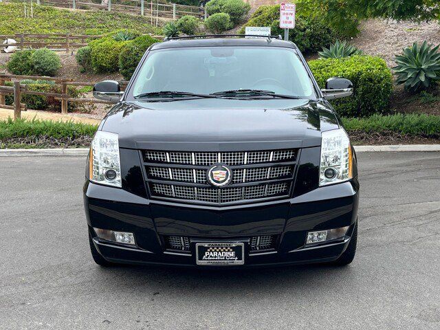 2013 Cadillac Escalade ESV Premium