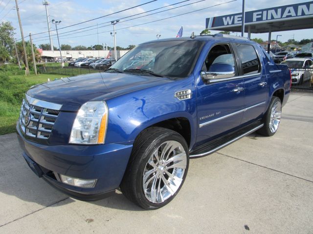 2013 Cadillac Escalade EXT Base