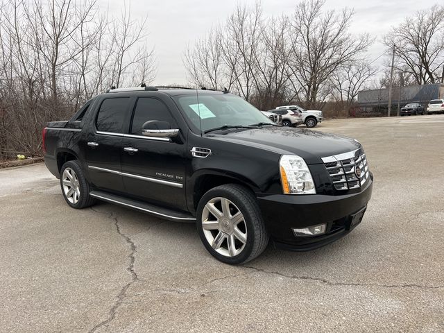 2013 Cadillac Escalade EXT Luxury