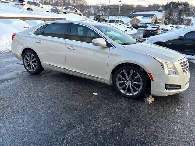 2013 Cadillac XTS Base