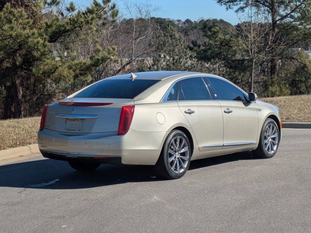 2013 Cadillac XTS Base