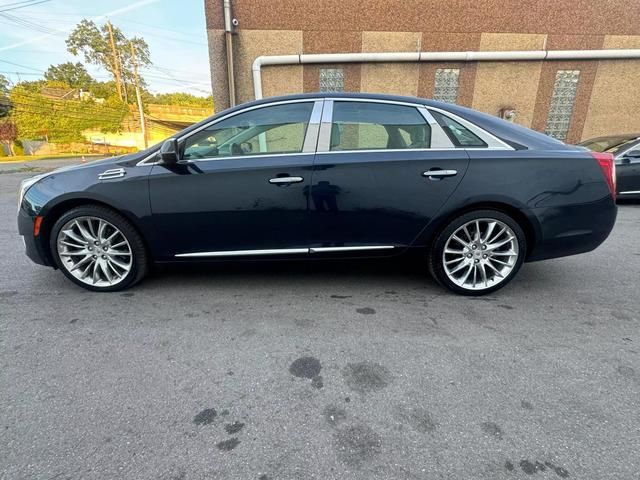 2013 Cadillac XTS Platinum