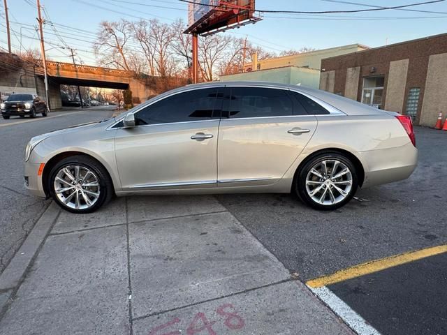 2013 Cadillac XTS Base