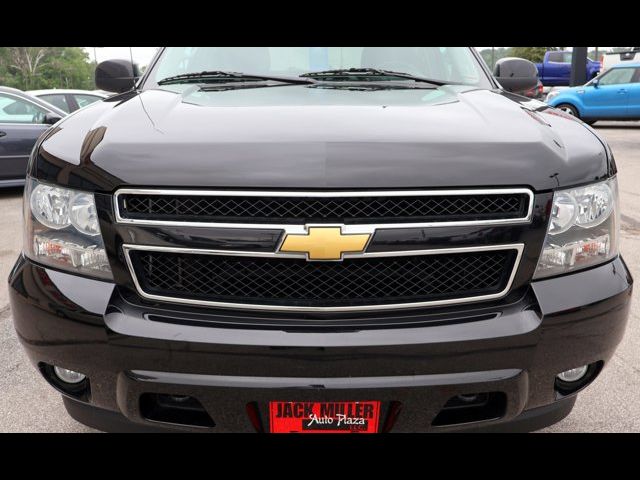 2013 Chevrolet Avalanche LS