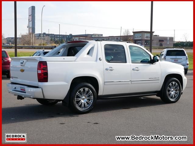 2013 Chevrolet Avalanche LTZ