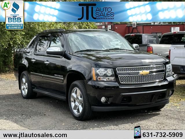 2013 Chevrolet Avalanche LTZ