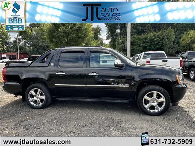 2013 Chevrolet Avalanche LTZ