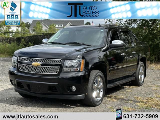 2013 Chevrolet Avalanche LTZ