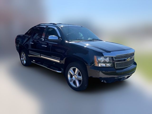 2013 Chevrolet Avalanche LT