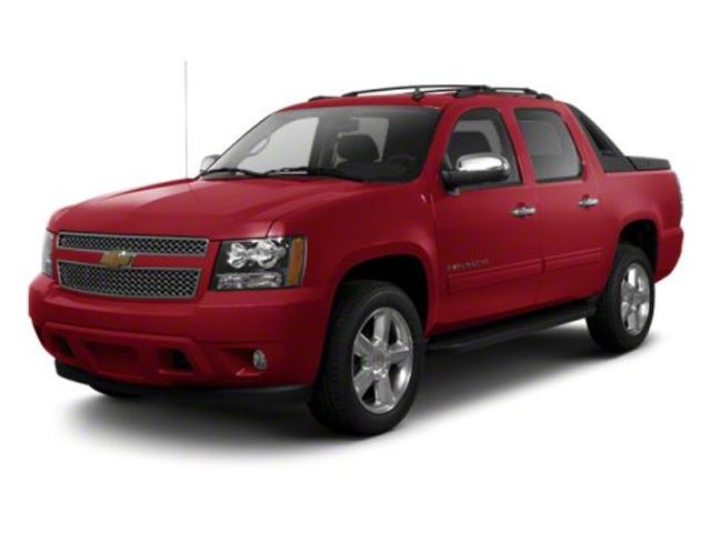 2013 Chevrolet Avalanche LS