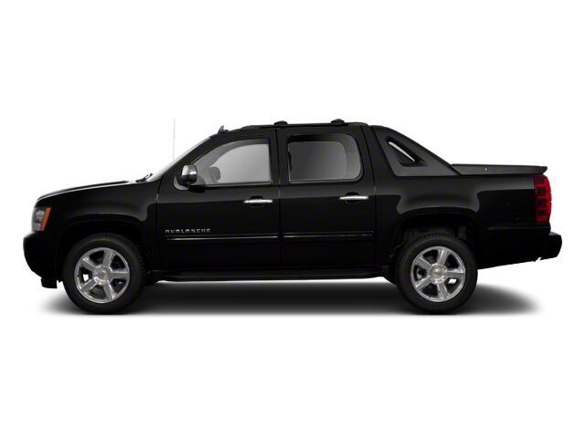 2013 Chevrolet Avalanche LS