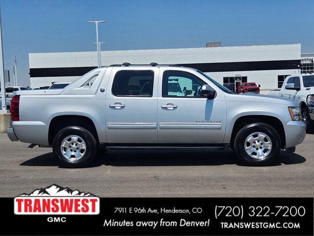 2013 Chevrolet Avalanche LS