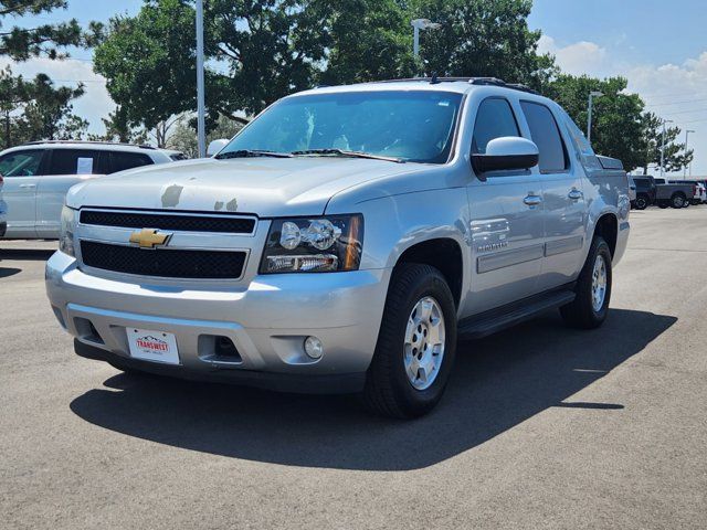 2013 Chevrolet Avalanche LS