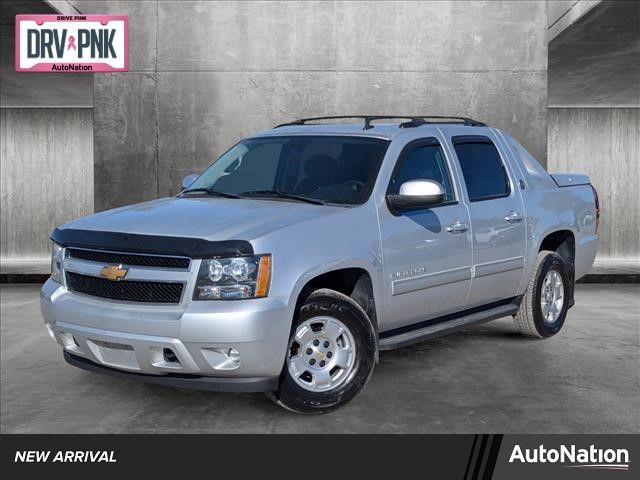 2013 Chevrolet Avalanche LS