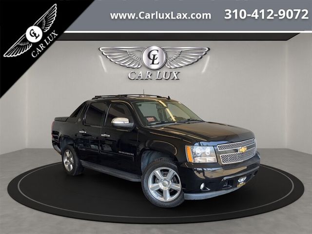 2013 Chevrolet Avalanche LS