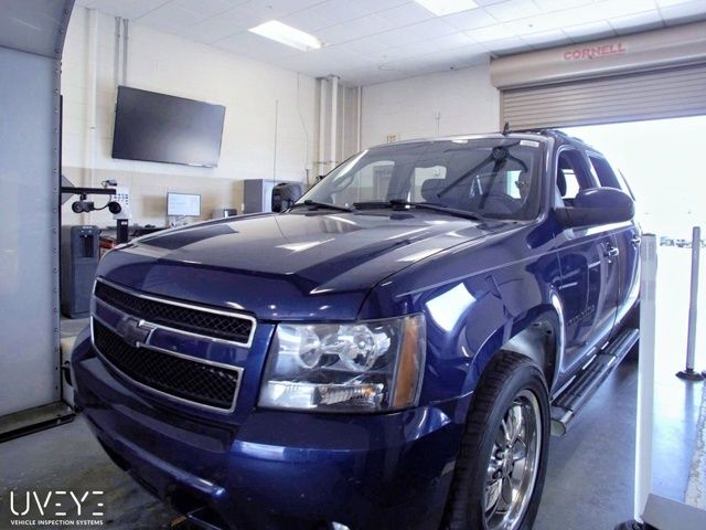 2013 Chevrolet Avalanche LS