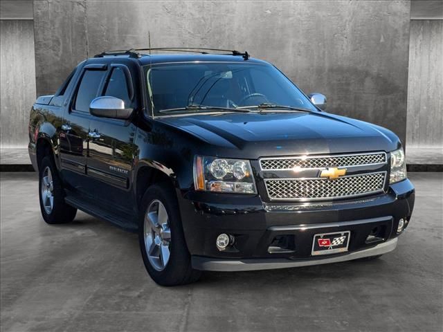 2013 Chevrolet Avalanche LT