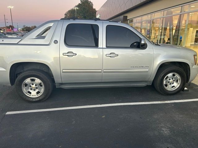 2013 Chevrolet Avalanche LT