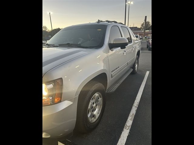 2013 Chevrolet Avalanche LT