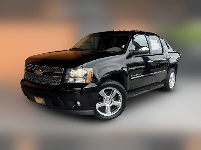 2013 Chevrolet Avalanche LTZ