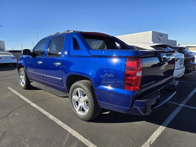 2013 Chevrolet Avalanche LTZ