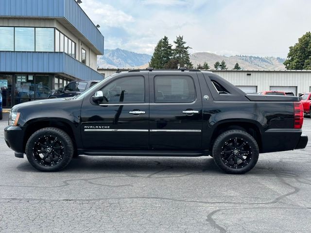 2013 Chevrolet Avalanche LTZ