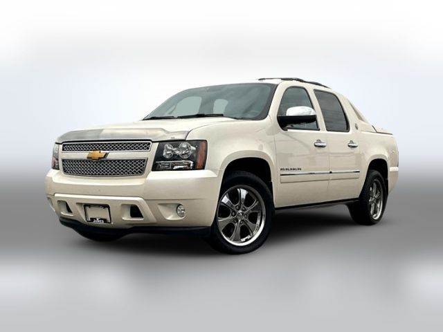 2013 Chevrolet Avalanche LTZ