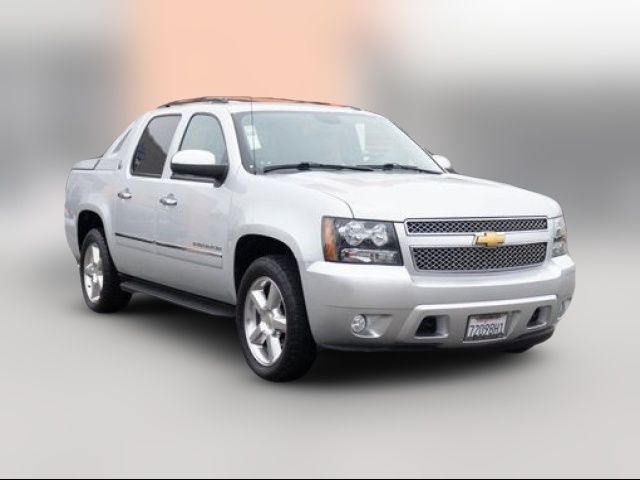2013 Chevrolet Avalanche LTZ