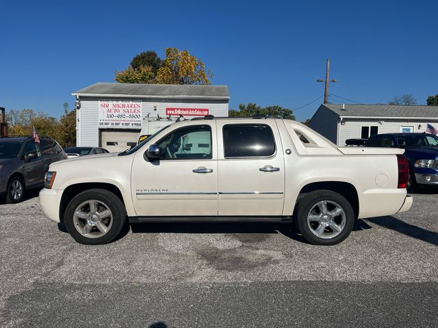 2013 Chevrolet Avalanche LTZ