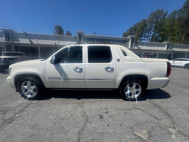 2013 Chevrolet Avalanche LTZ