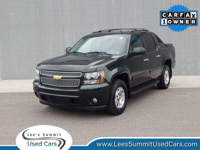 2013 Chevrolet Avalanche LS