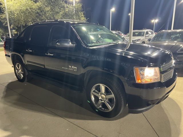 2013 Chevrolet Avalanche LT