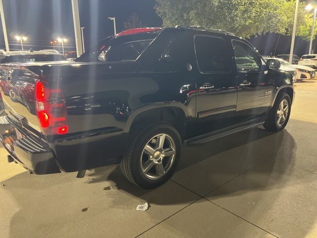 2013 Chevrolet Avalanche LT