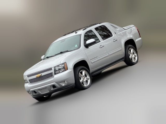 2013 Chevrolet Avalanche LT