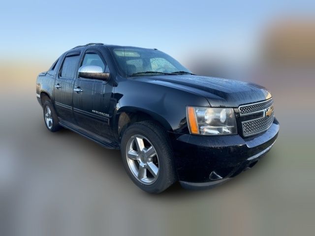 2013 Chevrolet Avalanche LT