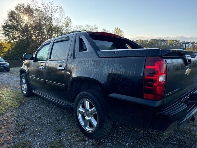 2013 Chevrolet Avalanche LT