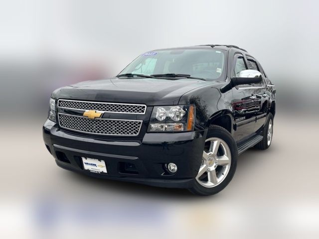 2013 Chevrolet Avalanche LT