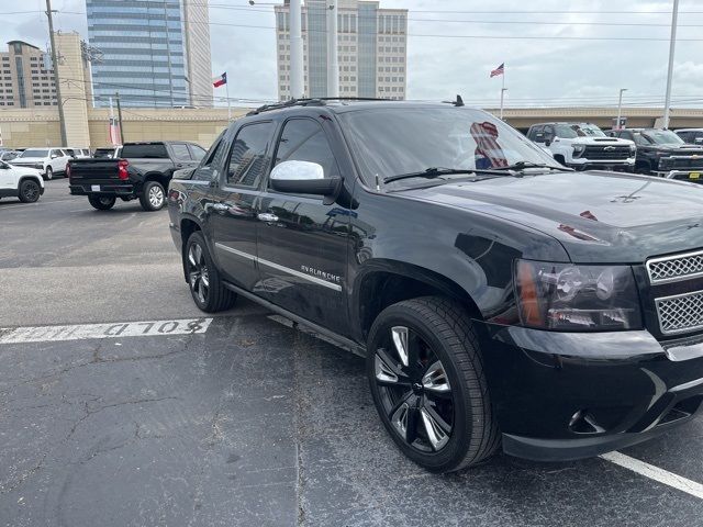 2013 Chevrolet Avalanche LTZ