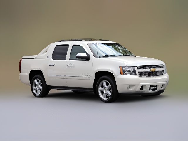 2013 Chevrolet Avalanche LTZ