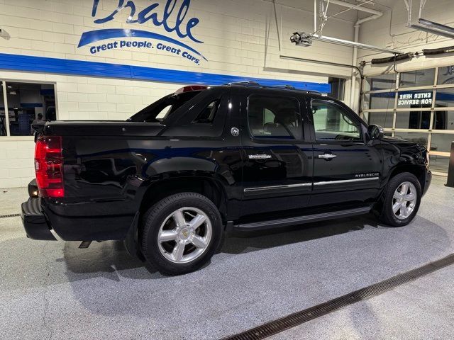 2013 Chevrolet Avalanche LTZ