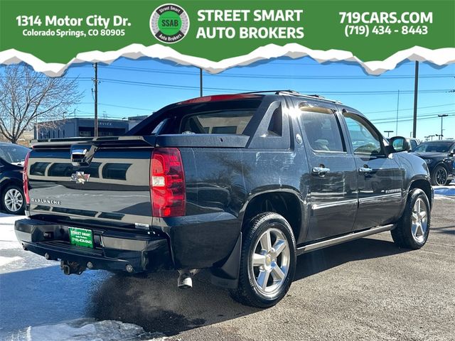 2013 Chevrolet Avalanche LTZ