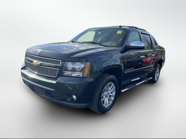 2013 Chevrolet Avalanche LTZ