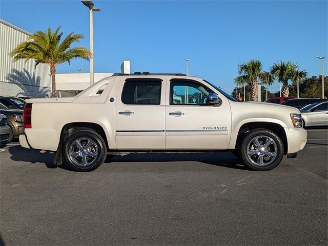 2013 Chevrolet Avalanche LTZ