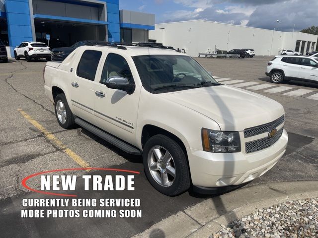 2013 Chevrolet Avalanche LTZ